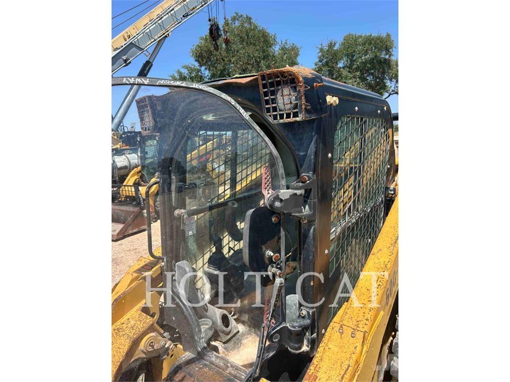 CAT 262D3 Skid steer loaders