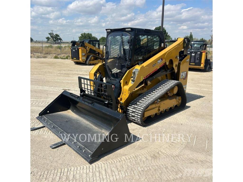 CAT 265 Skid steer loaders