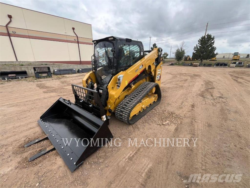 CAT 265 Skid steer loaders