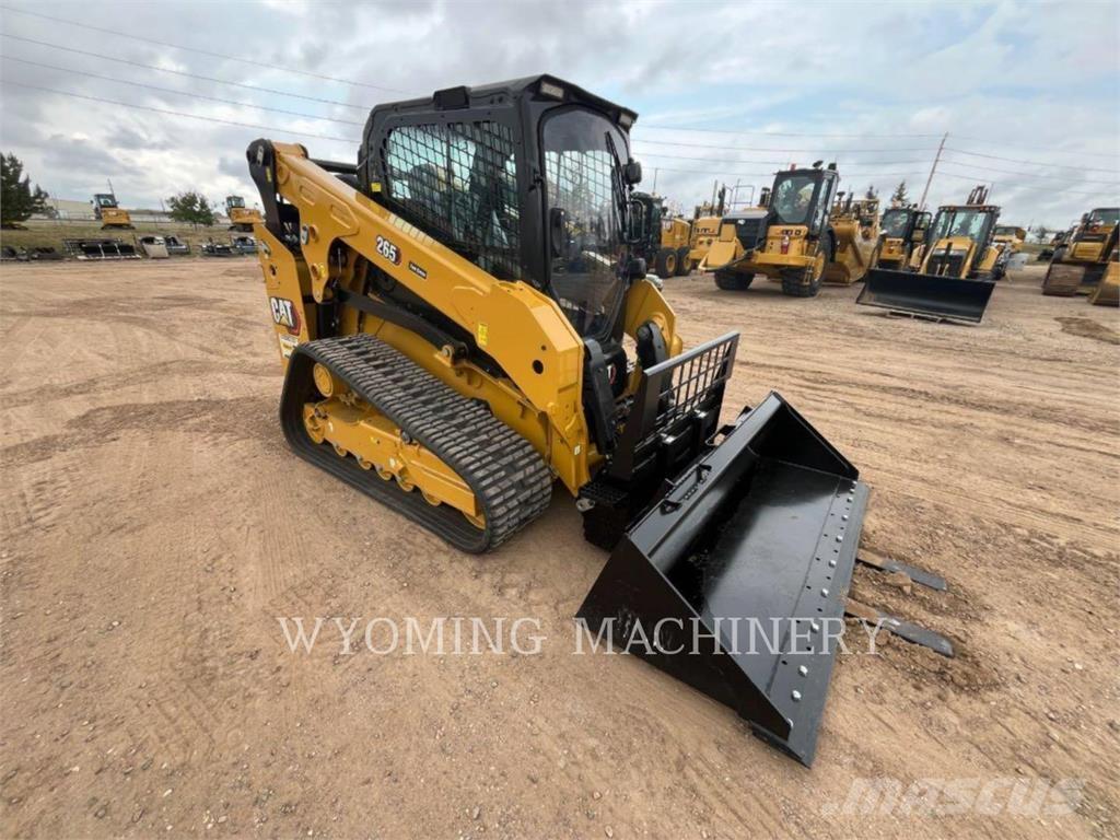 CAT 265 Skid steer loaders