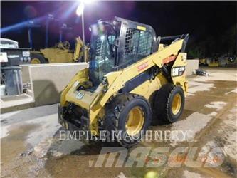 CAT 272D2 XHP Skid steer loaders