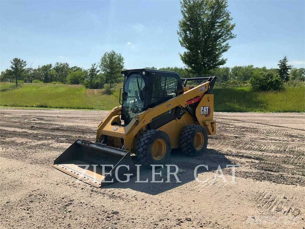 CAT 272D3 Skid steer loaders