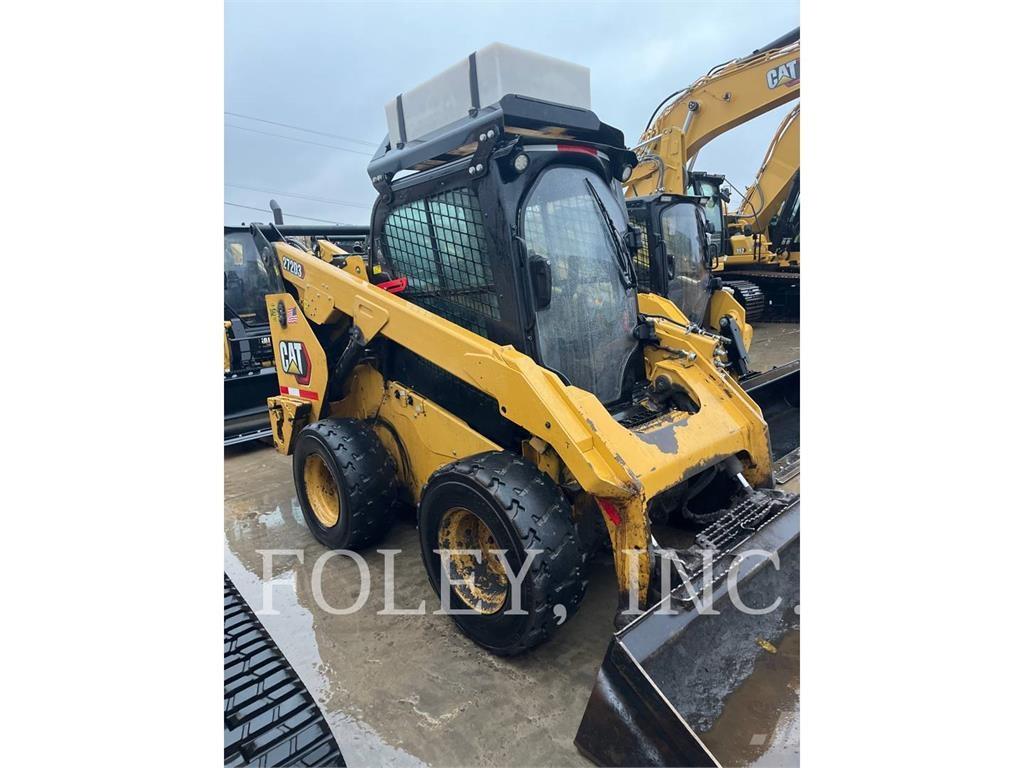 CAT 272D3 Skid steer loaders