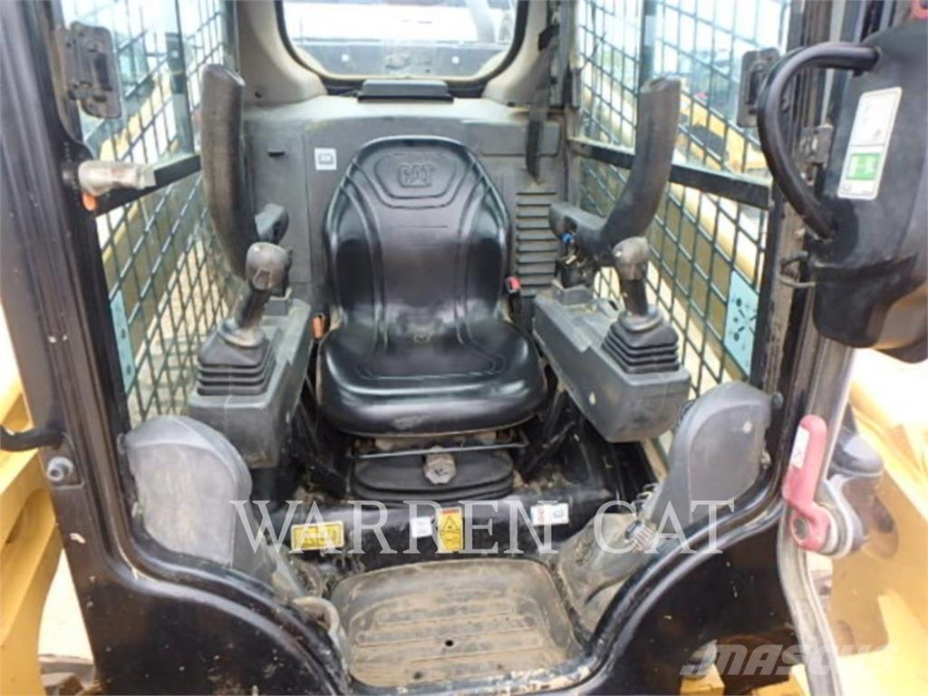 CAT 272D3 C3H1 Skid steer loaders