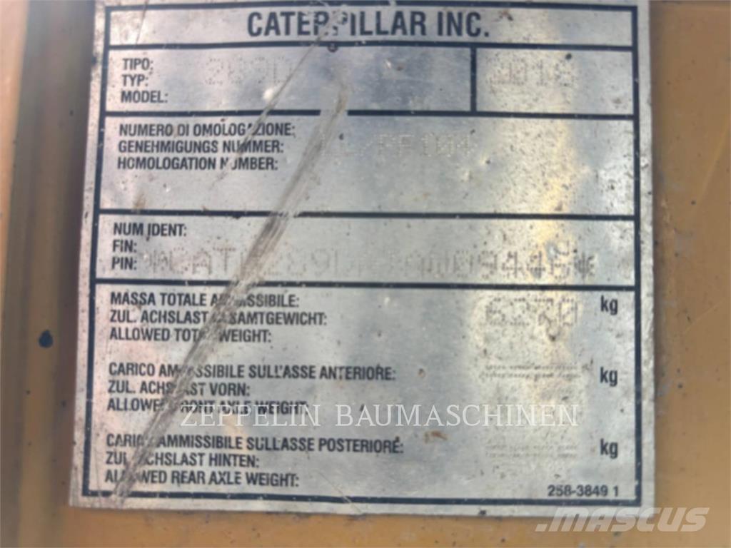 CAT 289D Skid steer loaders