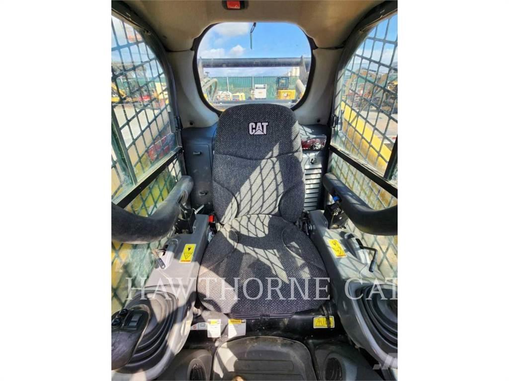 CAT 289D Crawler loaders