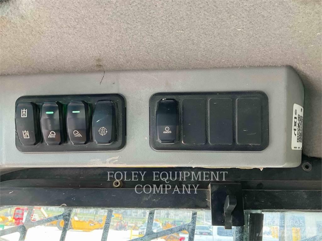 CAT 289D3XPS2C Skid steer loaders