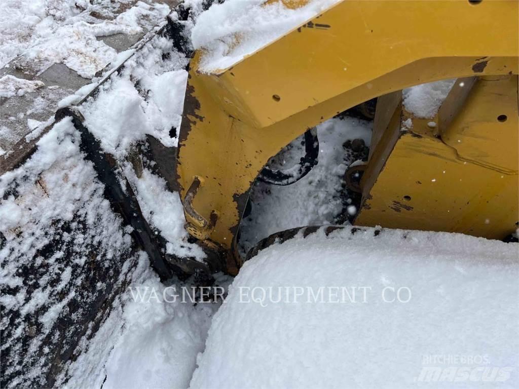 CAT 299D2 HF Crawler loaders