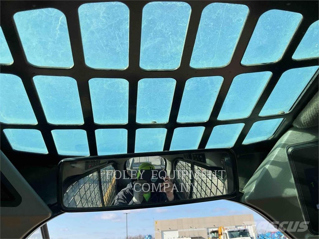 CAT 299D3 Skid steer loaders