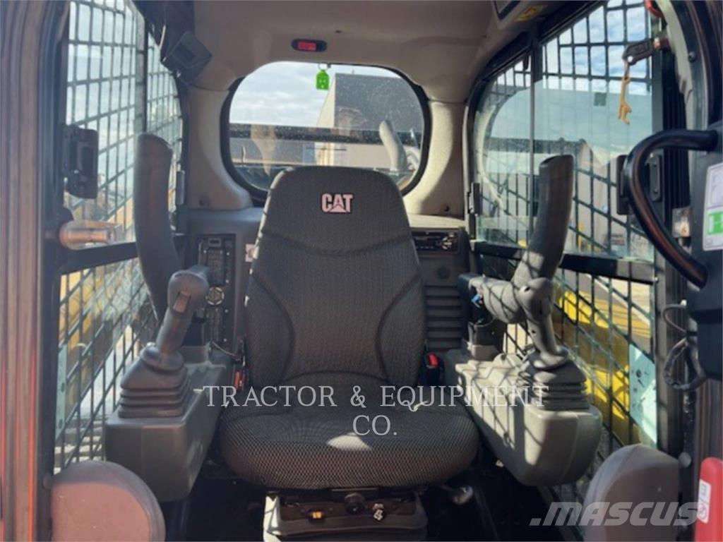 CAT 299D3 XE Skid steer loaders