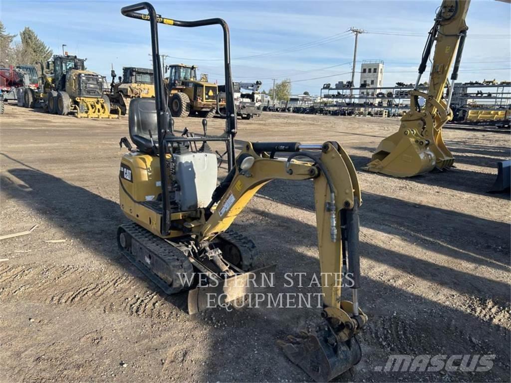 CAT 300.9D Crawler excavators