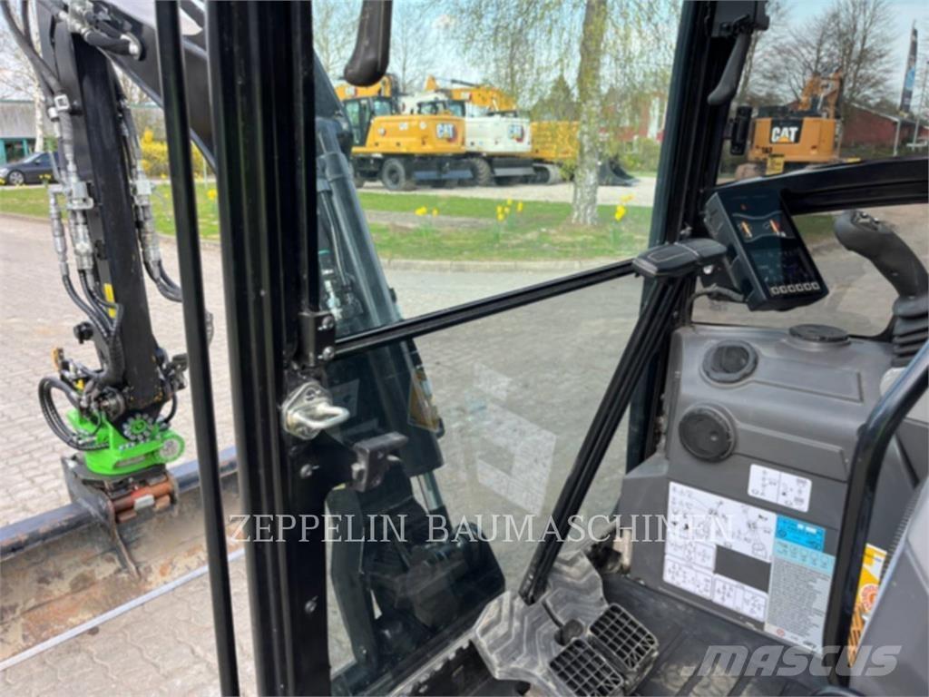 CAT 302-05A CR Crawler excavators