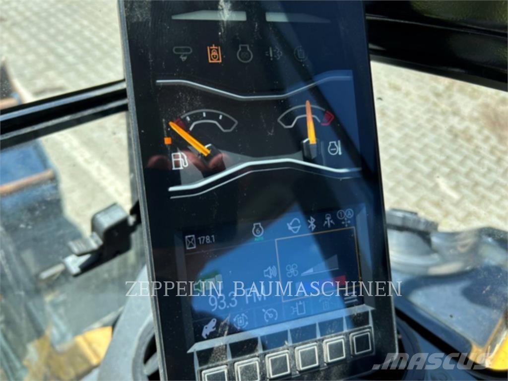 CAT 302.7CR-07 Crawler excavators