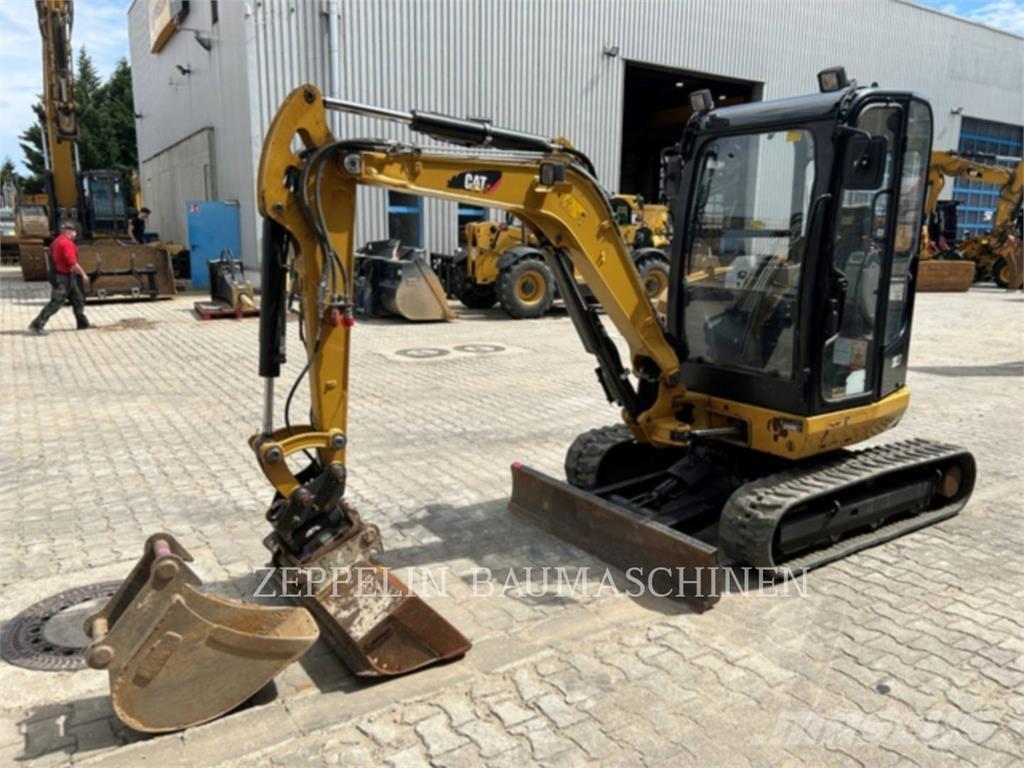 CAT 302.7D Crawler excavators