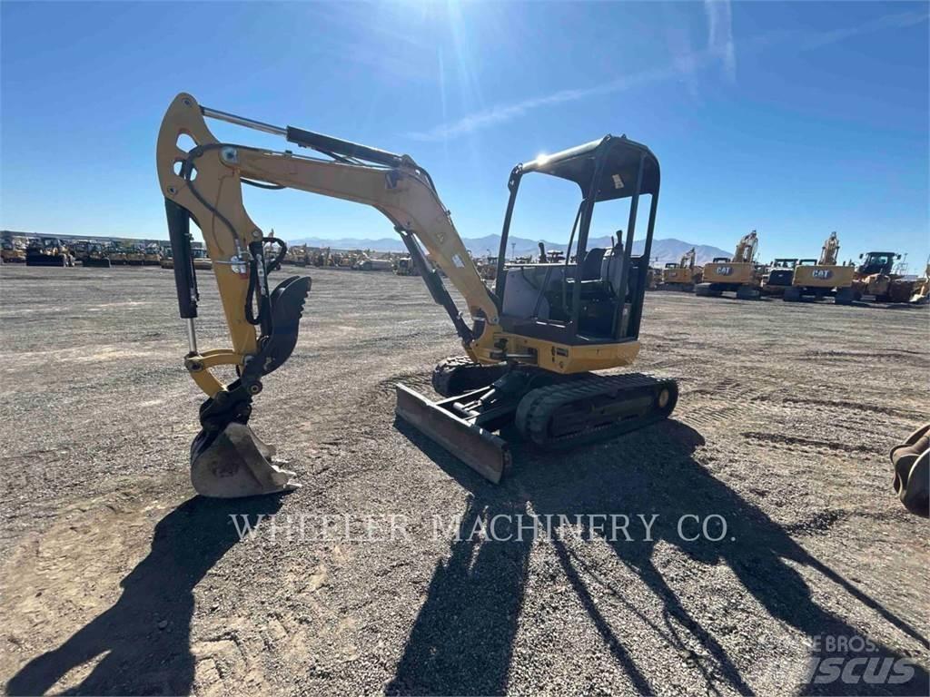 CAT 302.7DC1TH Crawler excavators
