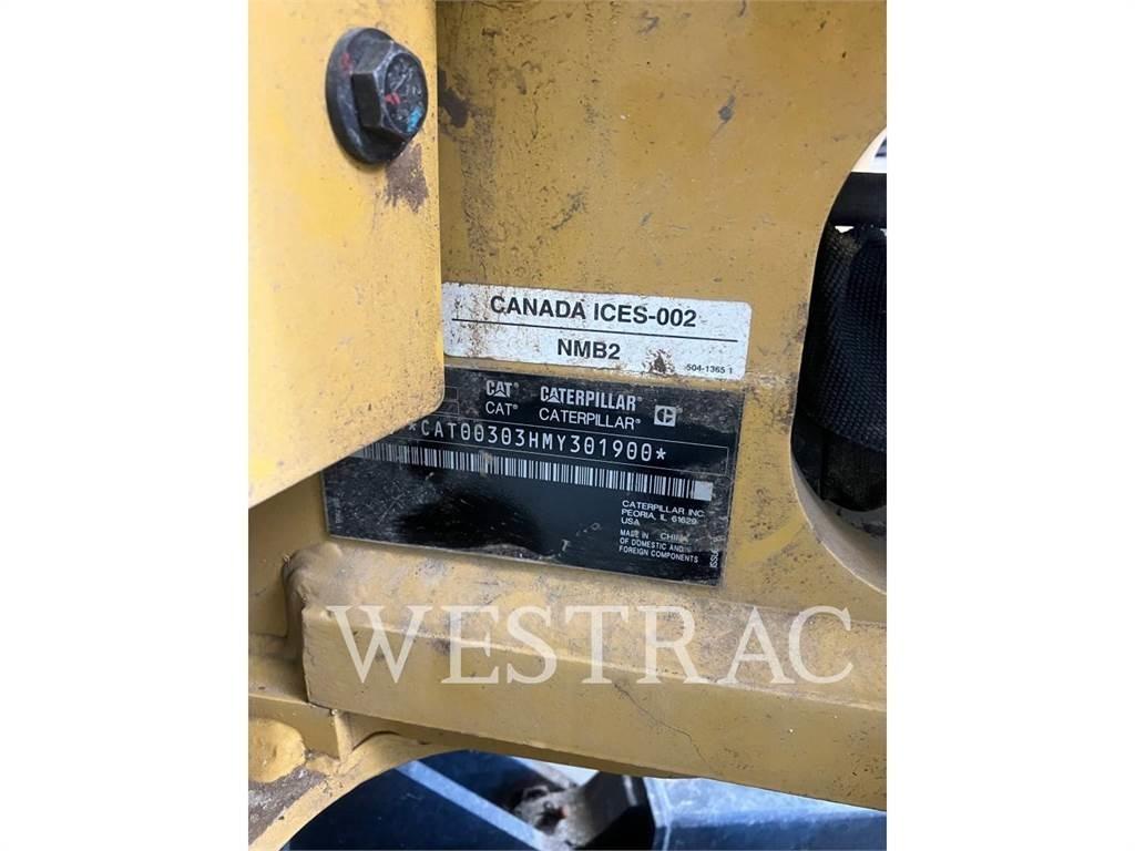 CAT 303 Mini excavators < 7t (Mini diggers)