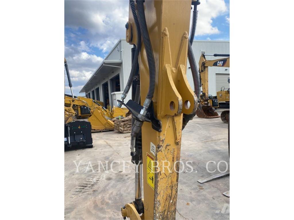 CAT 30407 Crawler excavators