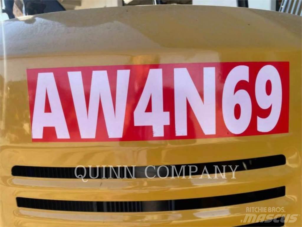 CAT 305.5E2 Crawler excavators