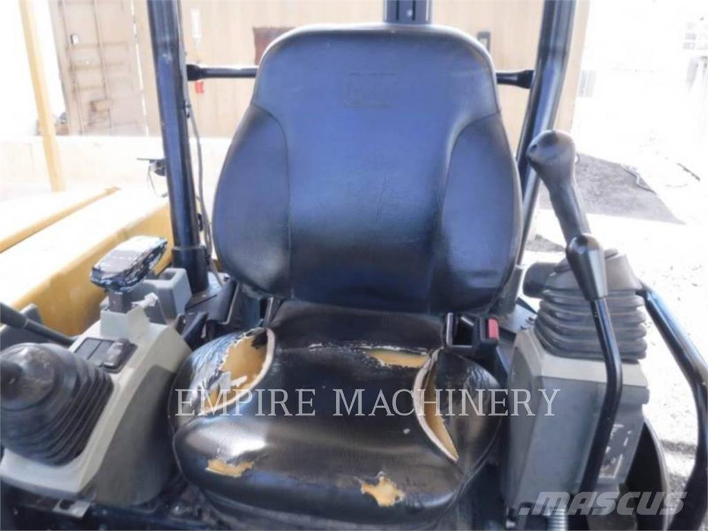 CAT 305.5E2 Crawler excavators
