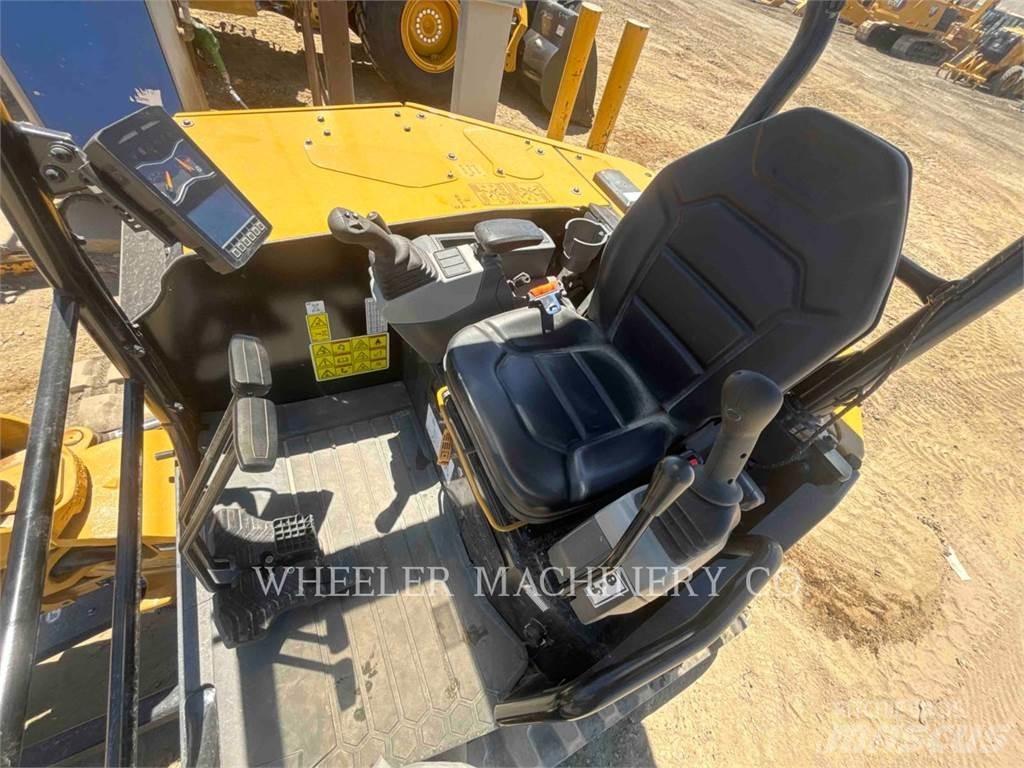 CAT 305 C1 TH Crawler excavators