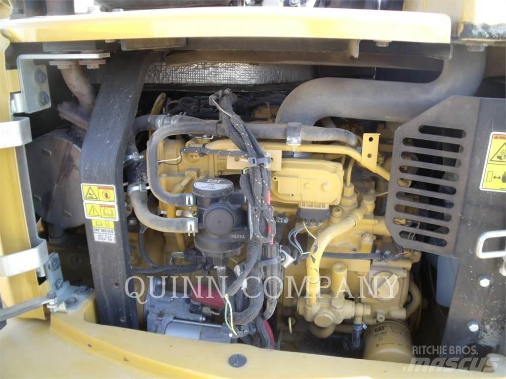 CAT 305E2 Crawler excavators
