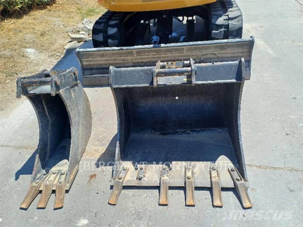 CAT 306 CR Crawler excavators