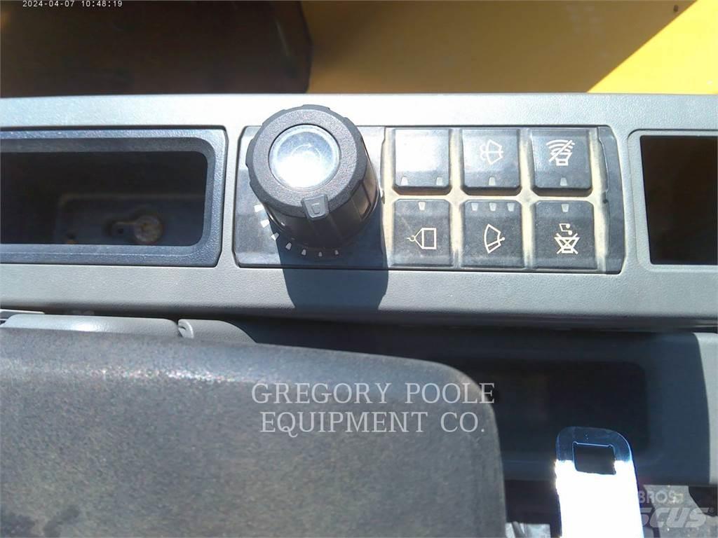 CAT 30607CR Crawler excavators