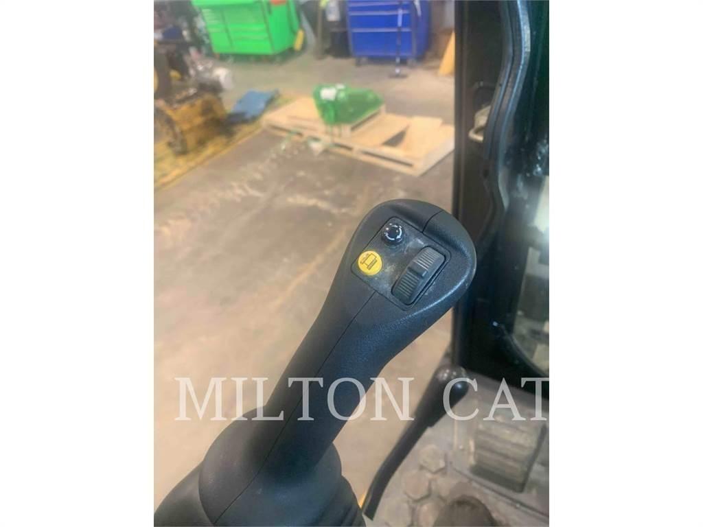 CAT 30807CR Crawler excavators