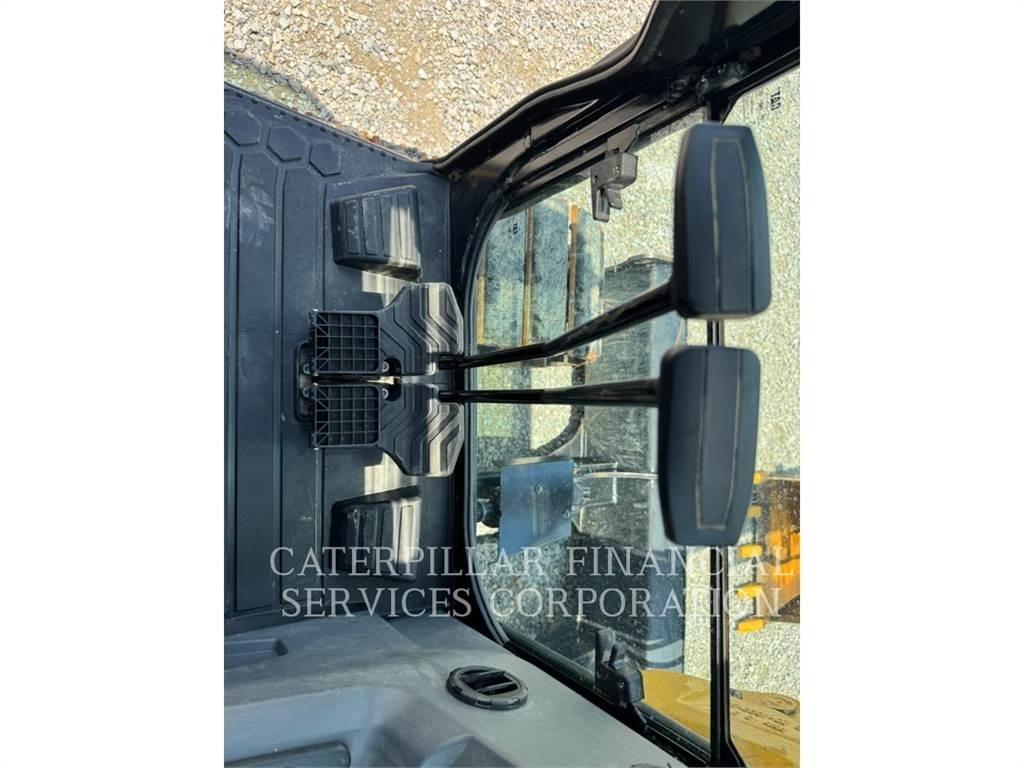CAT 30907CR Crawler excavators
