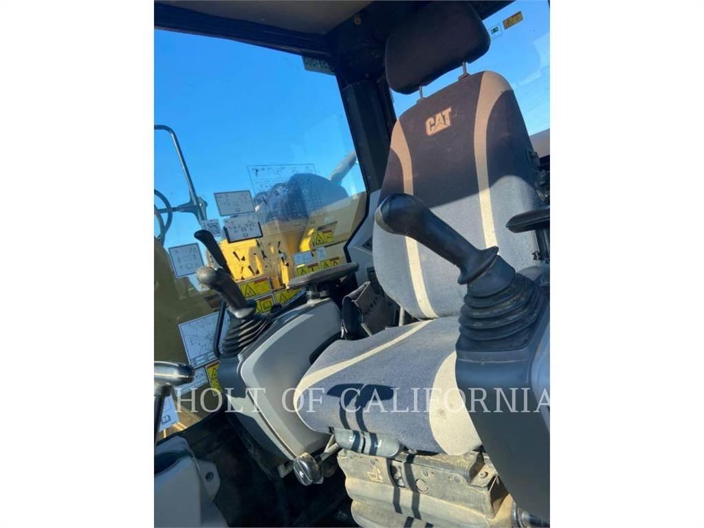 CAT 315 Crawler excavators