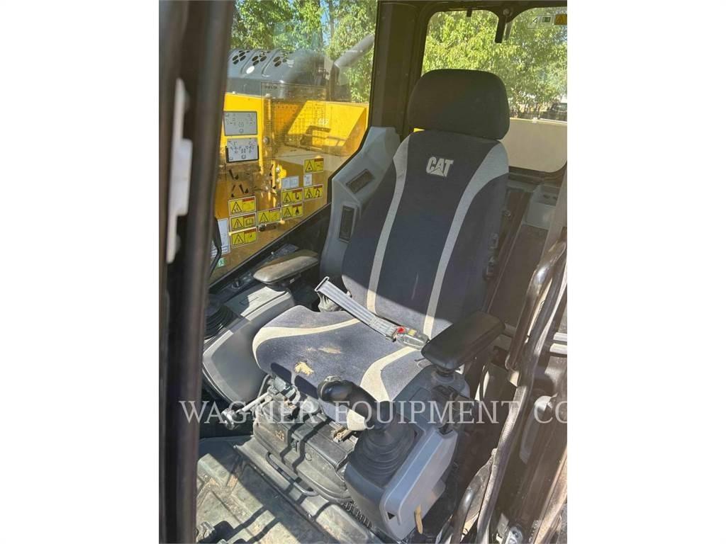 CAT 315FL Crawler excavators