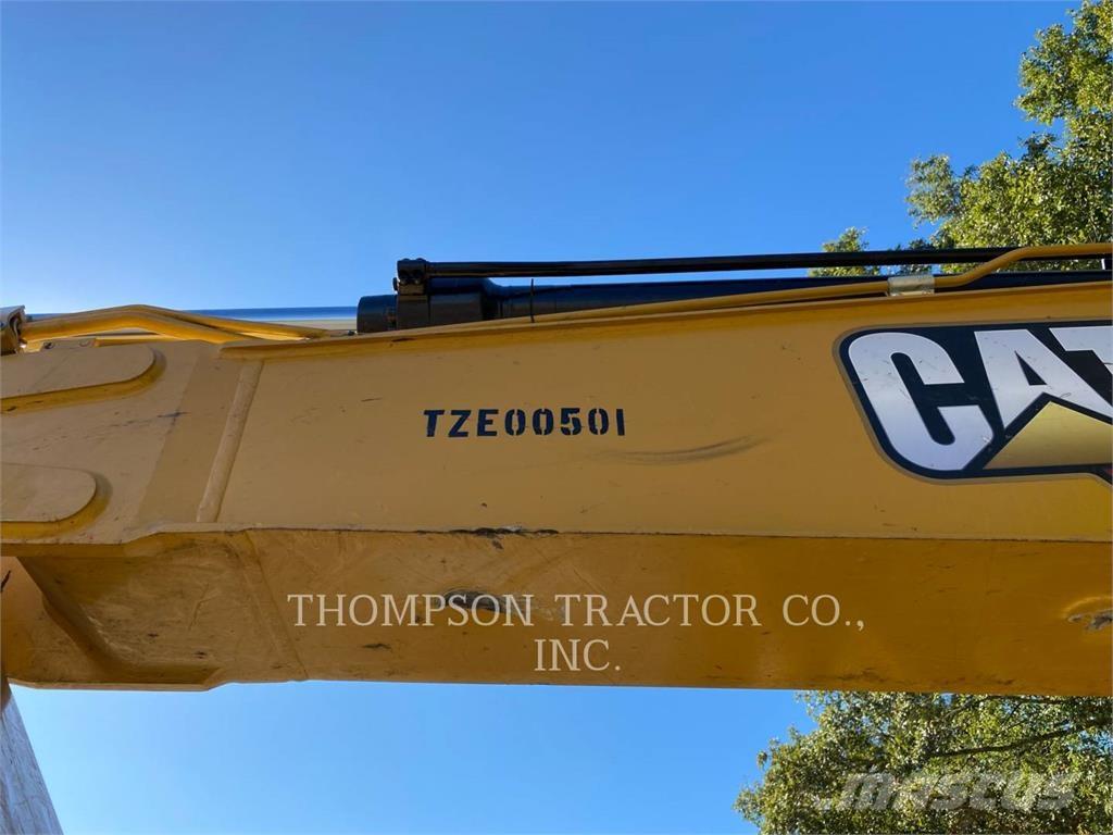 CAT 317 Crawler excavators