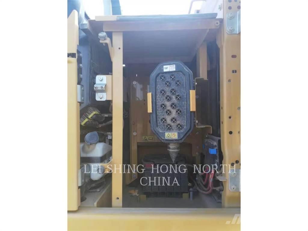 CAT 320-07 Crawler excavators