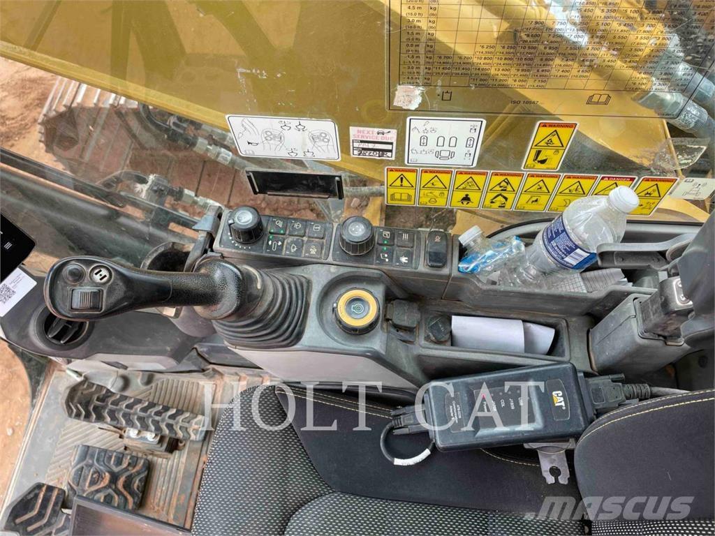 CAT 32007 Crawler excavators