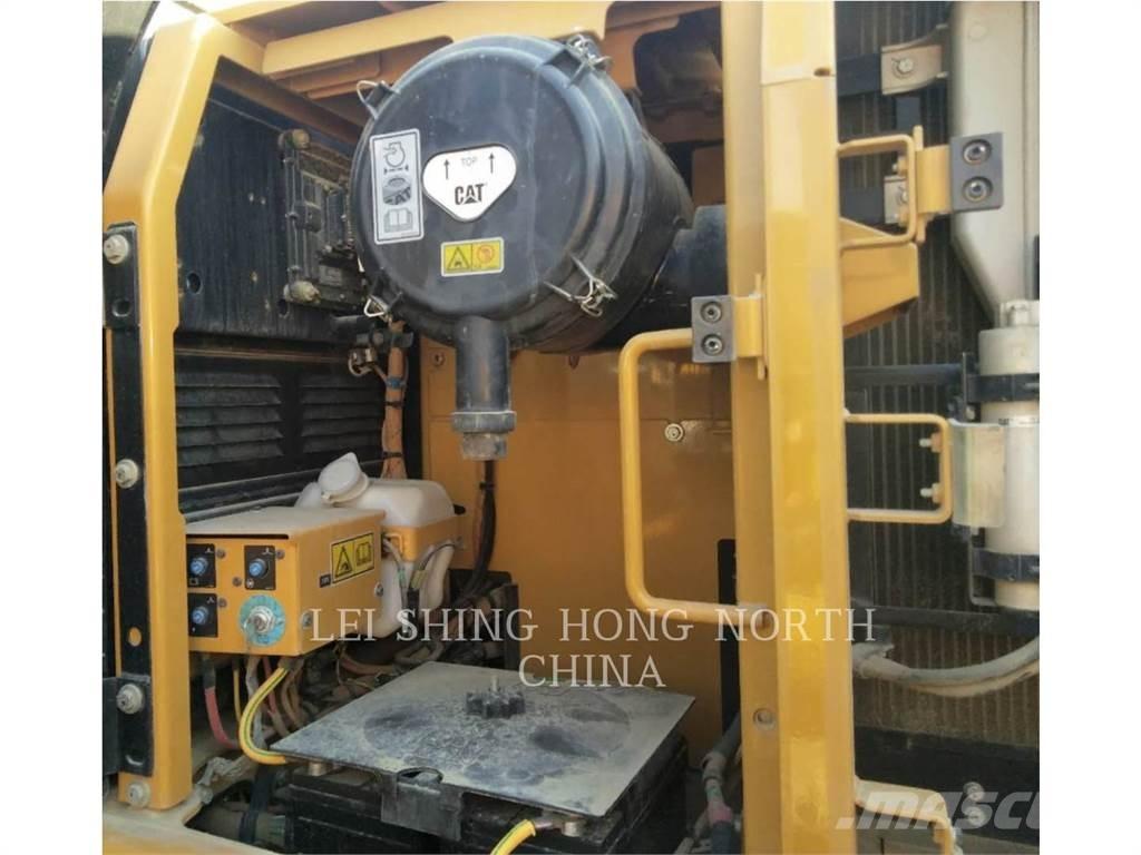 CAT 320D2GC Crawler excavators