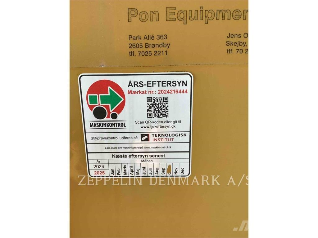 CAT 323DL Crawler excavators