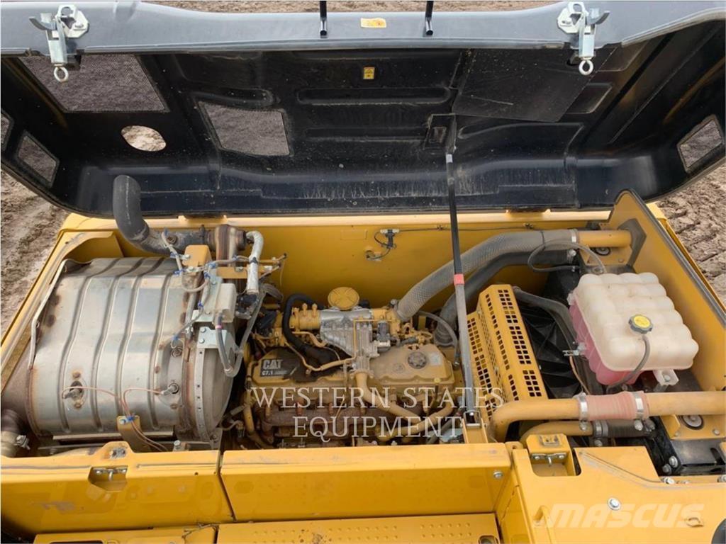 CAT 323F Crawler excavators