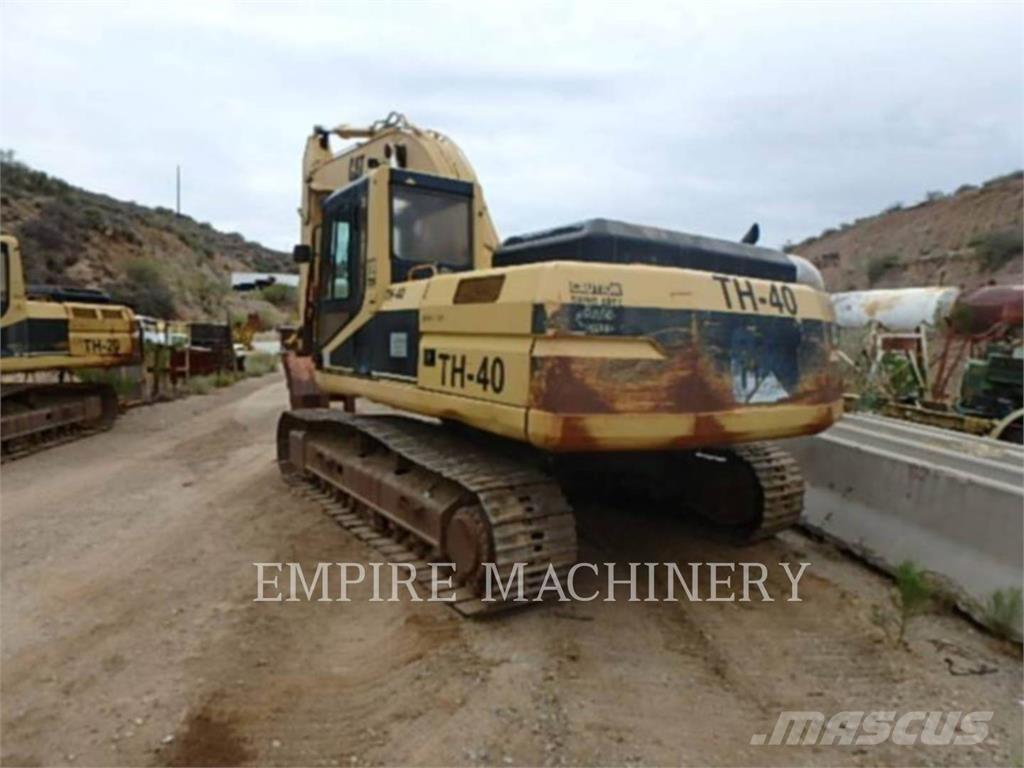 CAT 325 Crawler excavators
