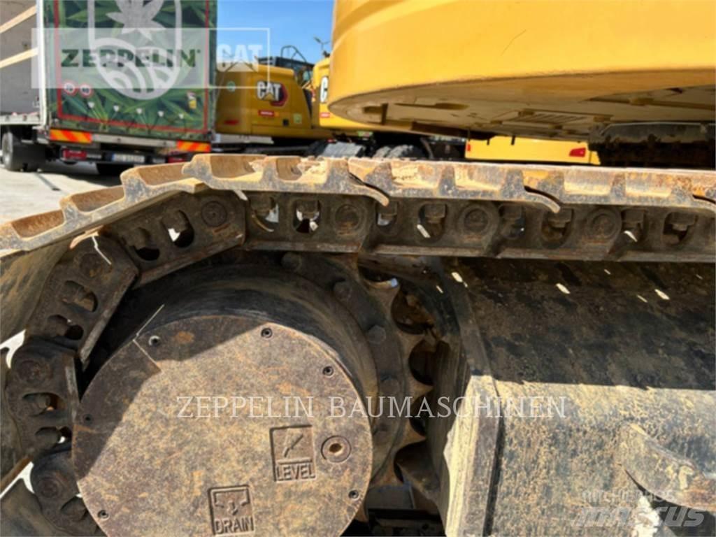 CAT 325FL Crawler excavators