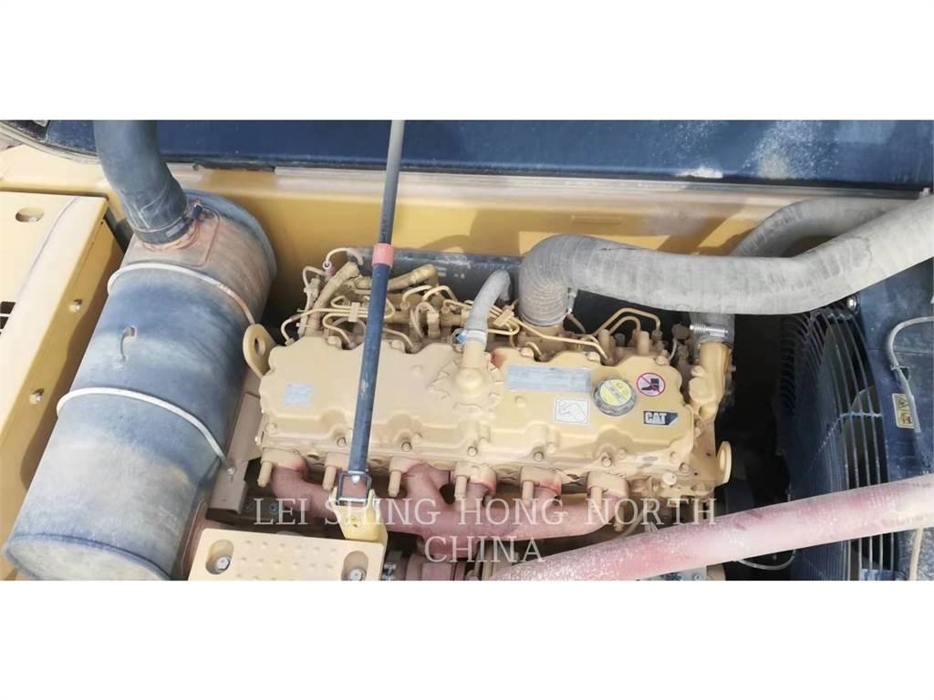 CAT 326D2L Crawler excavators