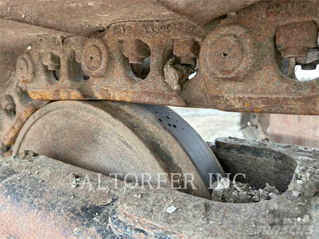 CAT 326FL LR Crawler excavators