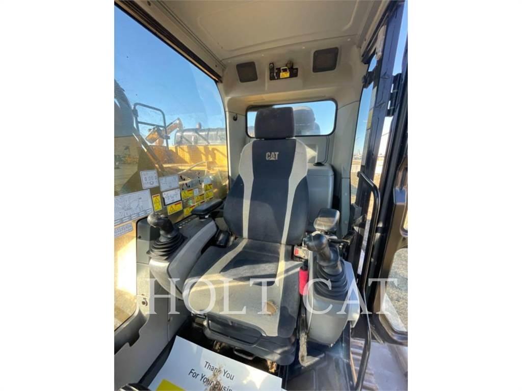 CAT 326FL TC Crawler excavators