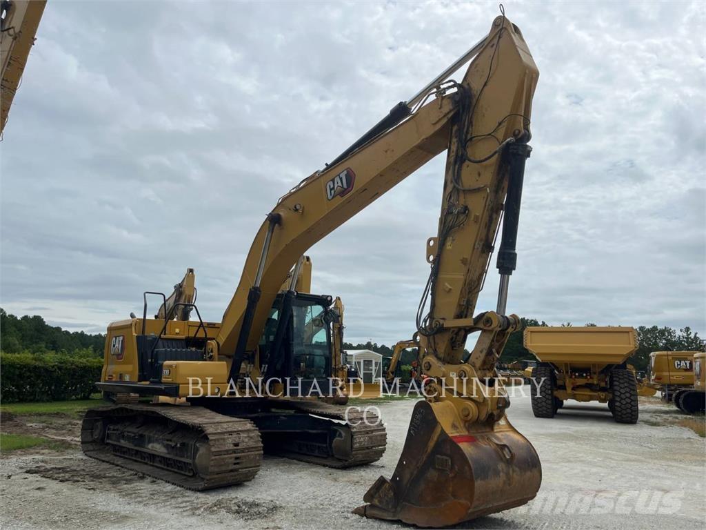 CAT 330 Crawler excavators