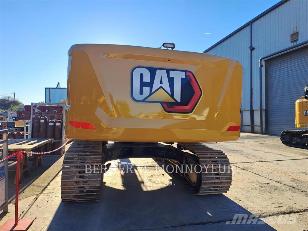 CAT 330 Crawler excavators