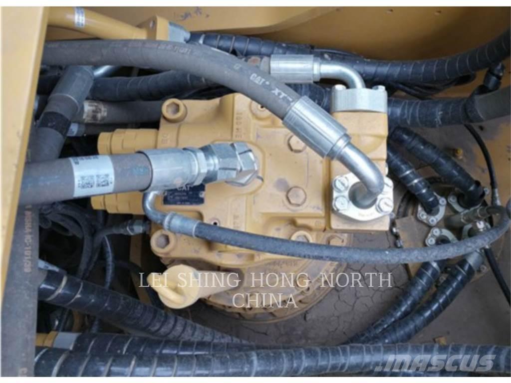 CAT 330D2L Crawler excavators