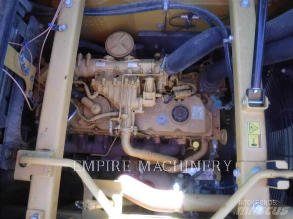 CAT 335FL CR Crawler excavators