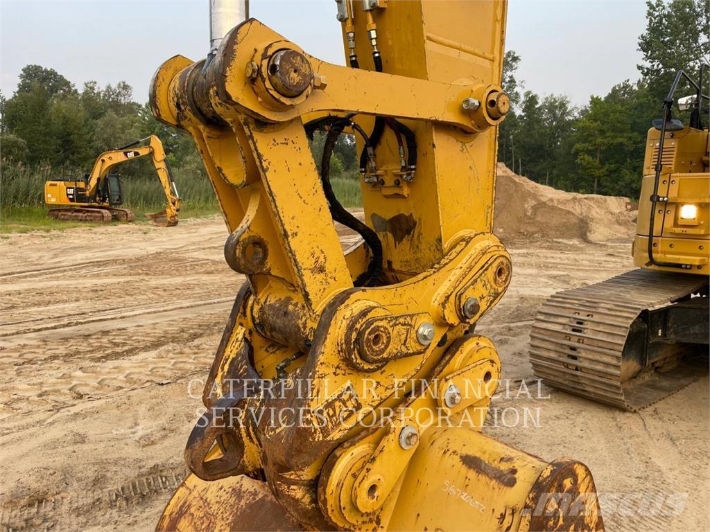 CAT 335FLCR Crawler excavators