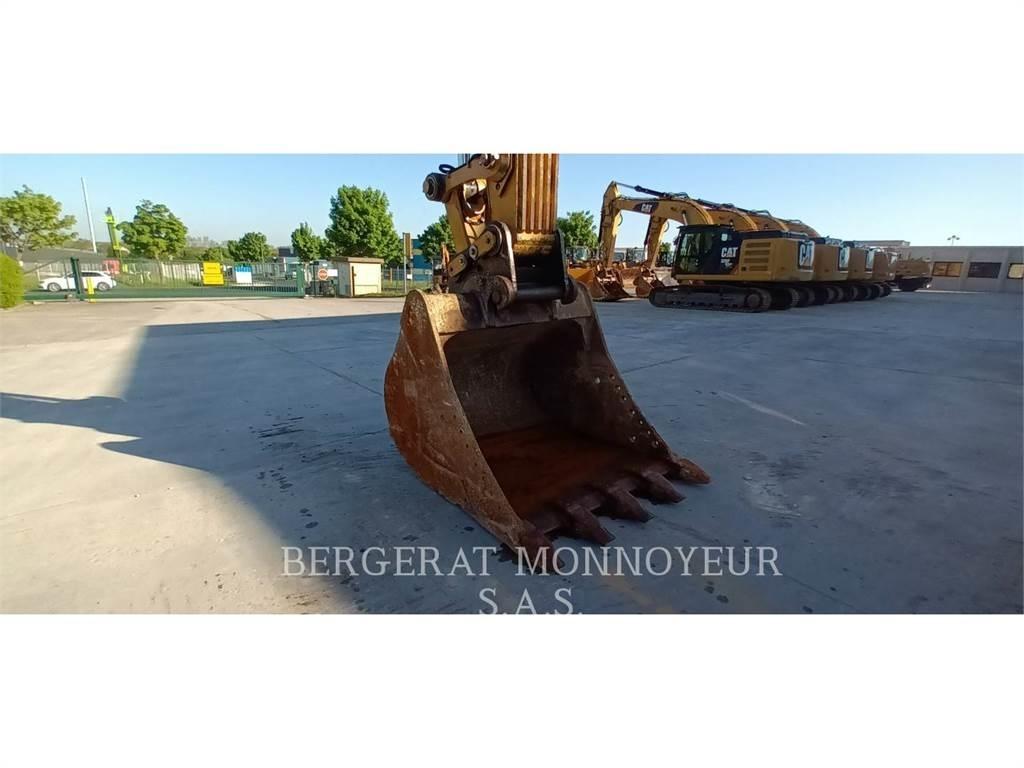 CAT 336 Crawler excavators