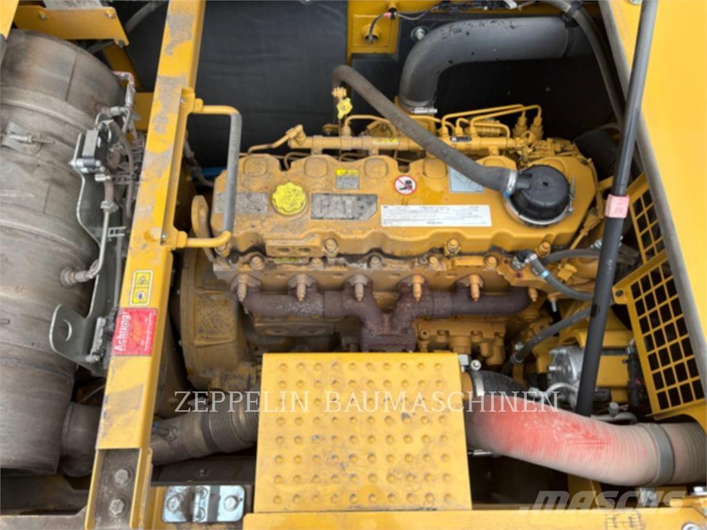 CAT 336-07C Crawler excavators