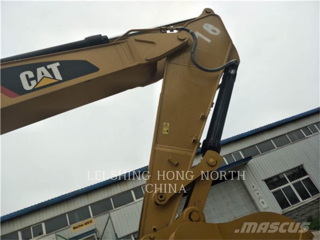 CAT 336D2 Crawler excavators